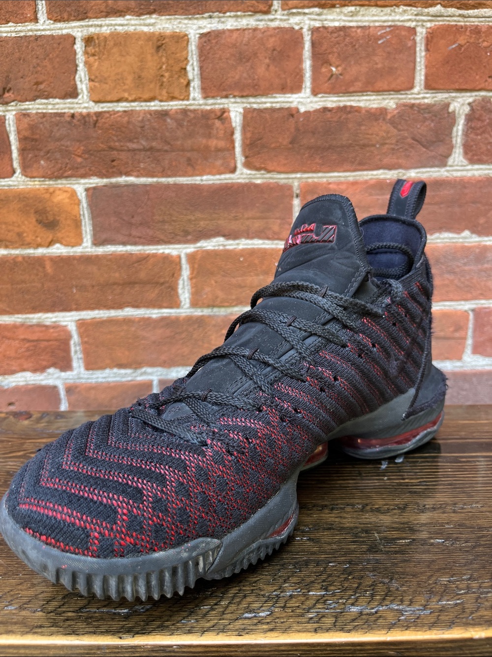 Nike LeBron XVI 16 Fresh Bred Black Red Sneakers